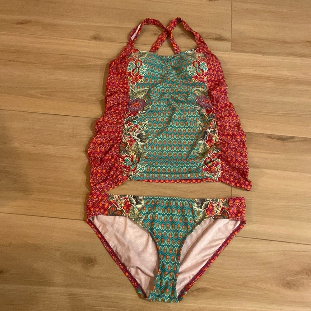 Maternity tankini bathing suit